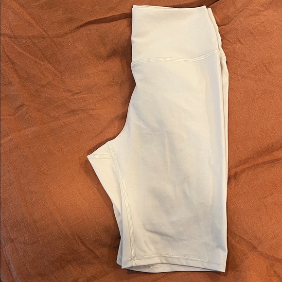 Joah Brown Body Short